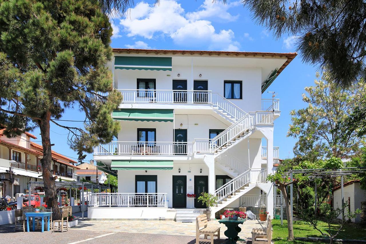 Agapitos Apartments Nikiti  Exterior foto
